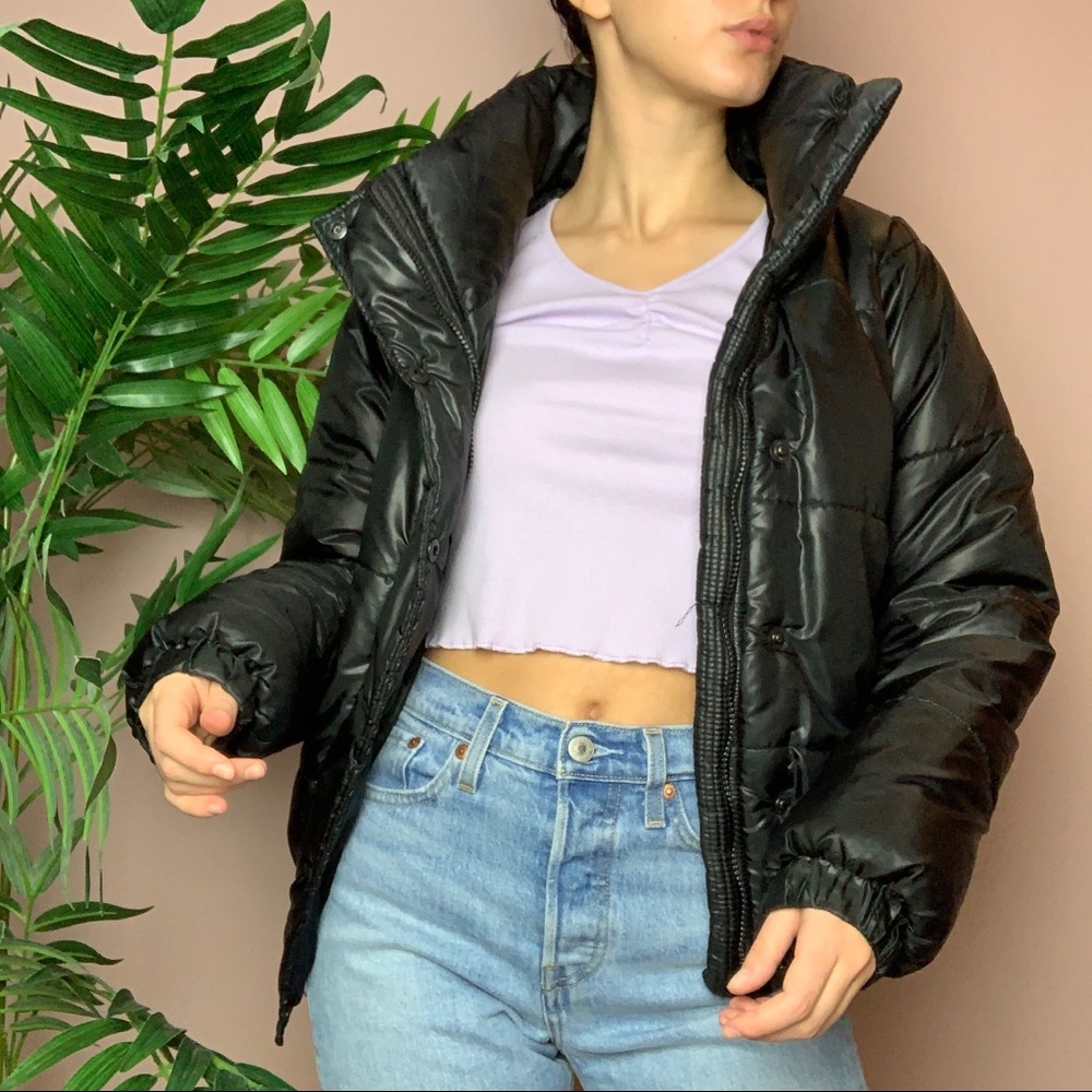 BLACK PUFFER COAT SHORT